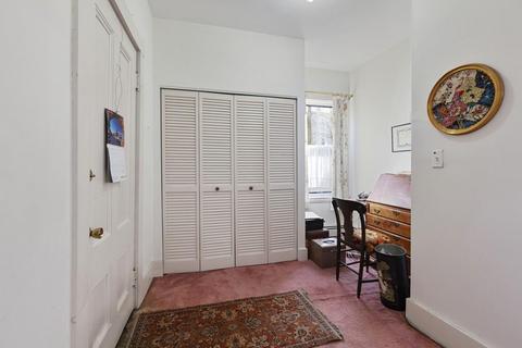 294 Walnut St #1, Brookline, MA 02445 photo 13
