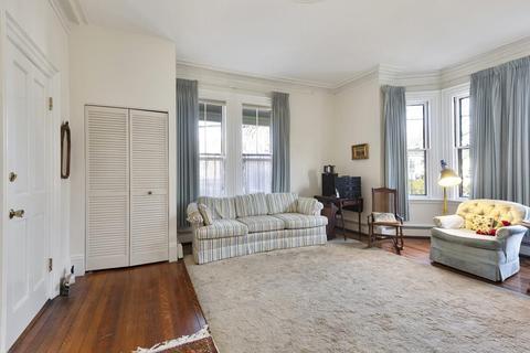294 Walnut St #1, Brookline, MA 02445 photo 4