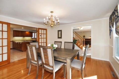 5 Badger Cir, Acton, MA 01720 photo 4
