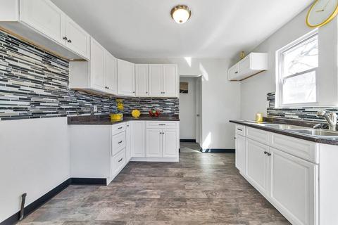 59 Norfolk St, Springfield, MA 01109 photo 18