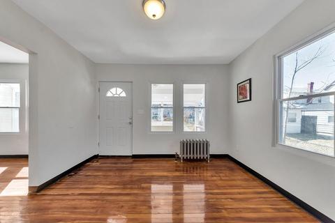 59 Norfolk St, Springfield, MA 01109 photo 5