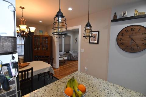 68 Oak St, Dedham, MA 02026 photo 3