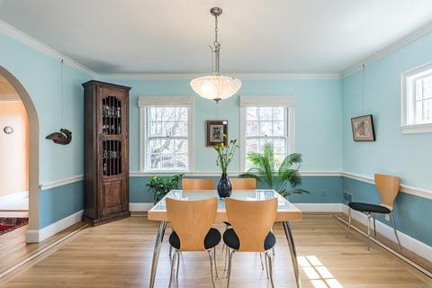 48 Corey Rd, Brookline, MA 02445 photo 8