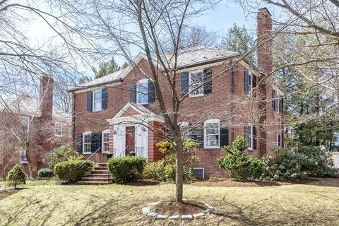 48 Corey Rd, Brookline, MA 02445 photo 1