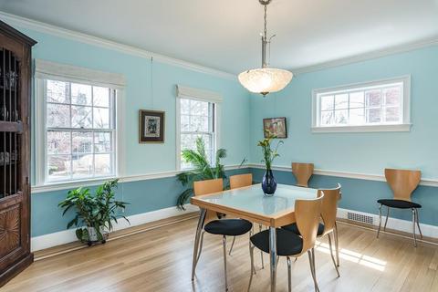 48 Corey Rd, Brookline, MA 02445 photo 7