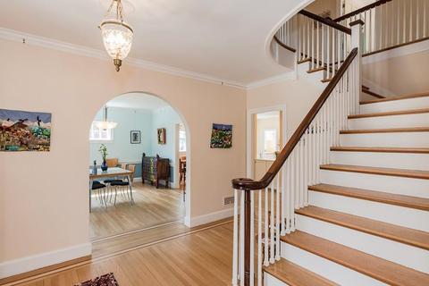 48 Corey Rd, Brookline, MA 02445 photo 4