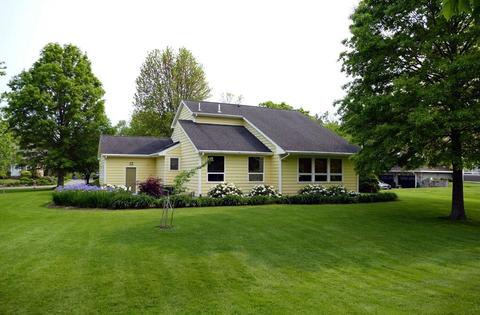 367 Wethersfield St, Rowley, MA 01969 photo 2