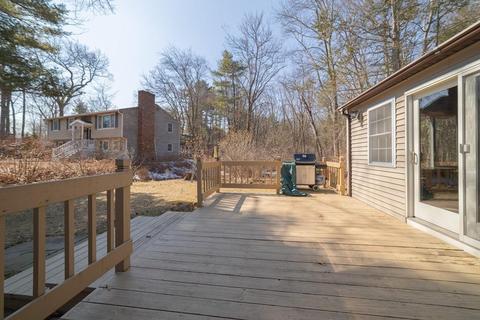 8 Robin Ln, Hampton, NH 03842 photo 4