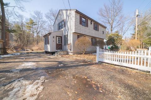 8 Robin Ln, Hampton, NH 03842 photo 2