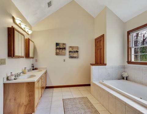 2 Farmstead Way, Acton, MA 01720 photo 17