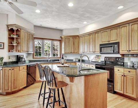 2 Farmstead Way, Acton, MA 01720 photo 6