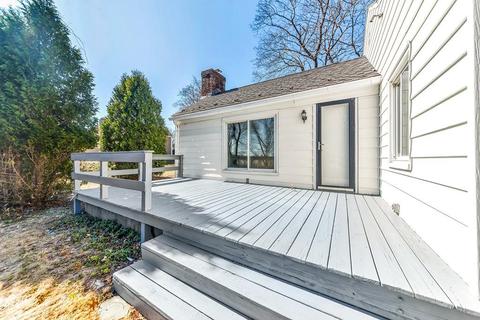 201 Overlook Dr, Springfield, MA 01118 photo 8