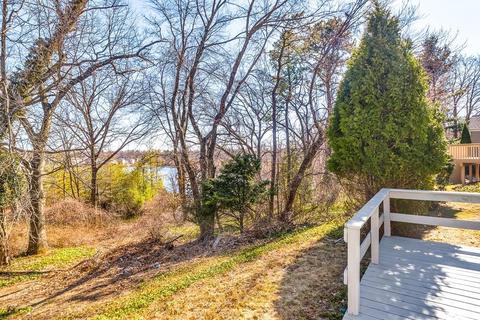 201 Overlook Dr, Springfield, MA 01118 photo 7