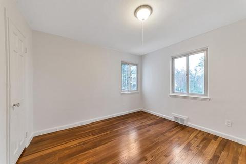 201 Overlook Dr, Springfield, MA 01118 photo 22