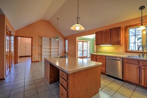 81 Meadowbrook Rd, Mashpee, MA 02649 photo 5