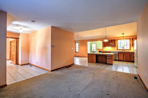 81 Meadowbrook Rd, Mashpee, MA 02649 photo 3