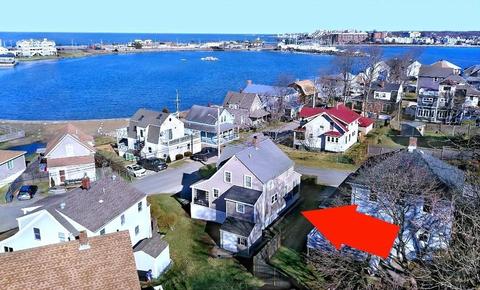 4 Hampton Cir, Hull, MA 02045 photo 1