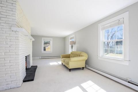 74 Chase St, Barnstable, MA 02601 photo 3