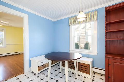 74 Chase St, Barnstable, MA 02601 photo 5