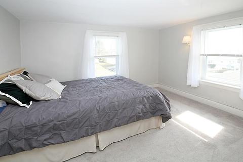 28 Eastern Ave, Beverly, MA 01915 photo 19