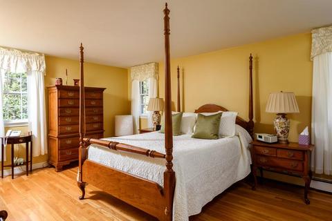 4 Mast Hill Rd, Hingham, MA 02043 photo 18
