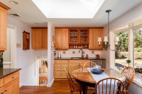 4 Mast Hill Rd, Hingham, MA 02043 photo 9