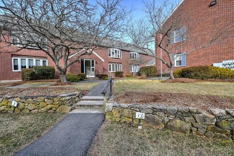 775 W Main St #4, Hyannis, MA 02601 photo 3