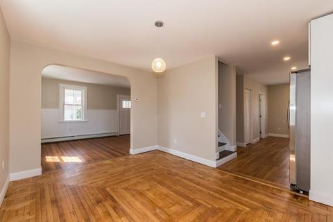 26 Corbett Ave, Dedham, MA 02026 photo 9