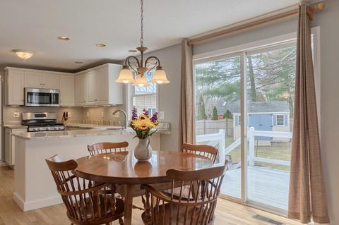 4 Garrison Rd, Dracut, MA 01826 photo 11
