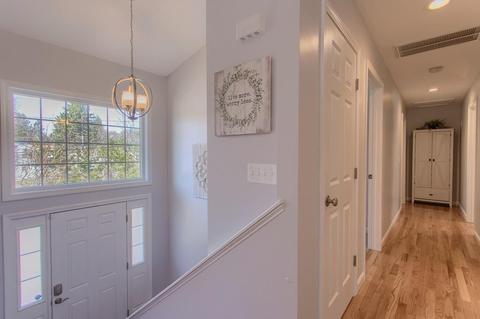 8 Beale St, Worcester, MA 01606 photo 7