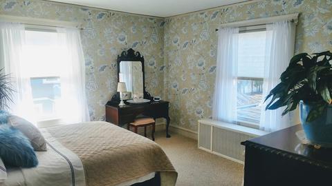 896 Madison, Fall River, MA 02720 photo 15
