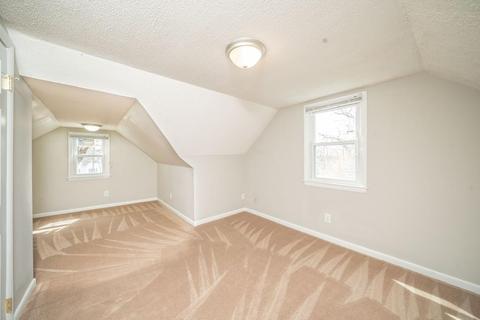15 Fairway Dr, Springfield, MA 01108 photo 18