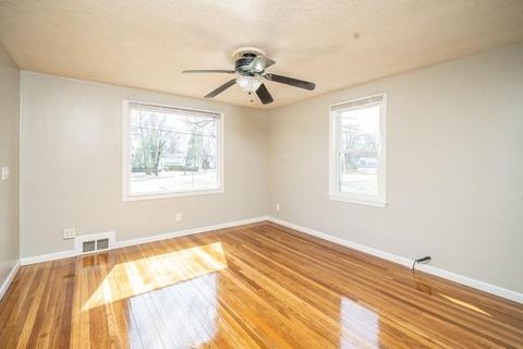 15 Fairway Dr, Springfield, MA 01108 photo 7