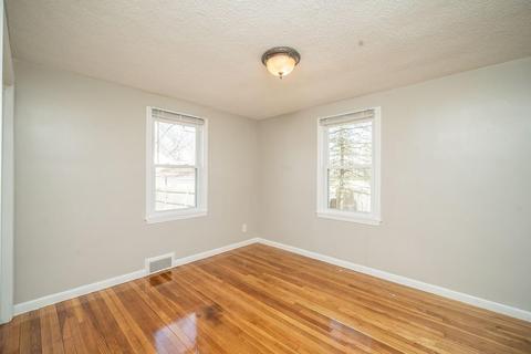 15 Fairway Dr, Springfield, MA 01108 photo 14