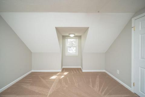 15 Fairway Dr, Springfield, MA 01108 photo 20