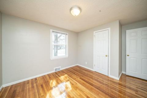 15 Fairway Dr, Springfield, MA 01108 photo 11