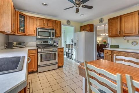 67 Green St, Needham, MA 02492 photo 15