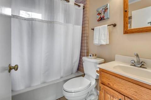 67 Green St, Needham, MA 02492 photo 16