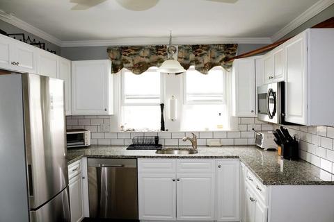 18 Q St, Hull, MA 02045 photo 5