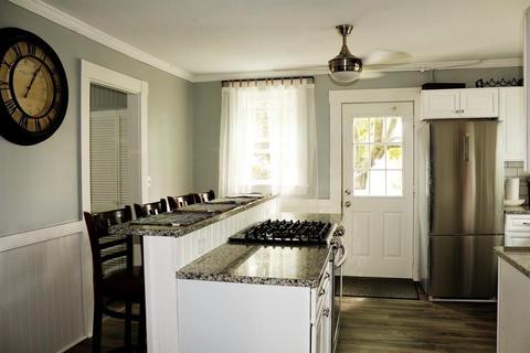 18 Q St, Hull, MA 02045 photo 6