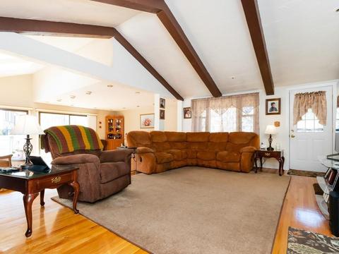 12 Nancy Cir, Canton, MA 02021 photo 3