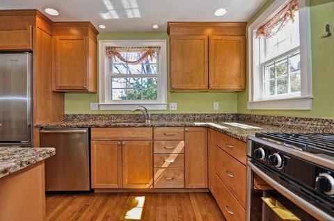 44 Bennington St, Needham, MA 02494 photo 3