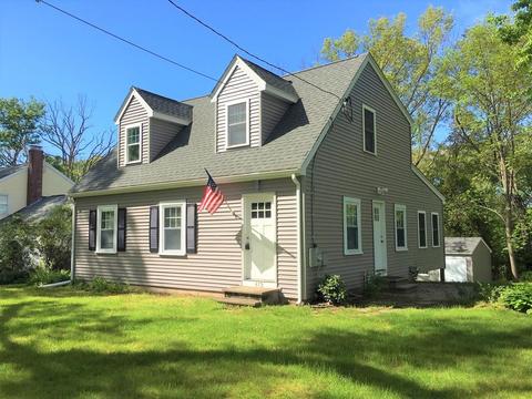 419 Union St, Millis, MA 02054 photo 1