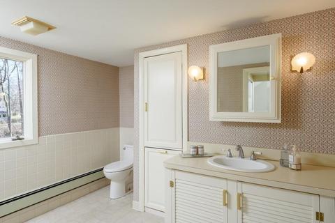 38 Whitcomb Ave, Hingham, MA 02043 photo 14
