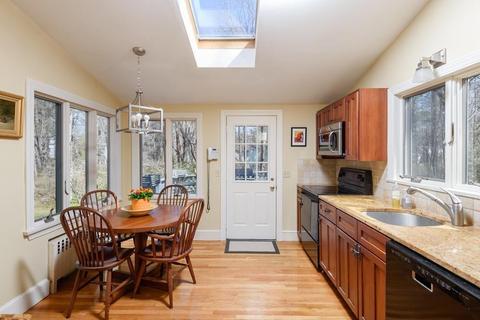 38 Whitcomb Ave, Hingham, MA 02043 photo 7
