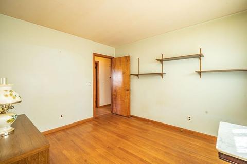 123 Manning St, Chicopee, MA 01020 photo 16