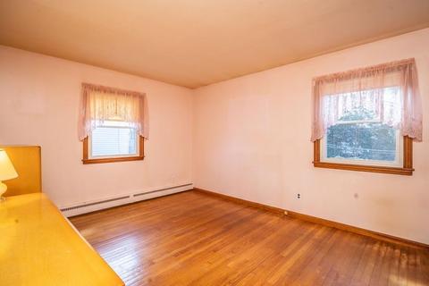 123 Manning St, Chicopee, MA 01020 photo 17