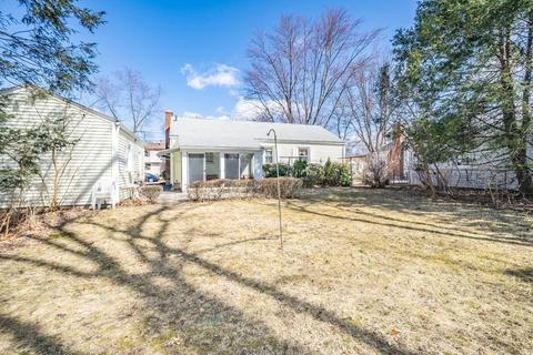 123 Manning St, Chicopee, MA 01020 photo 27