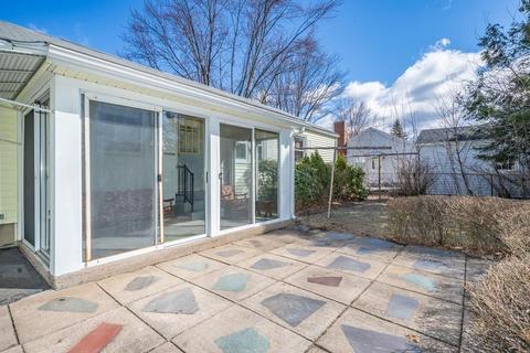 123 Manning St, Chicopee, MA 01020 photo 6