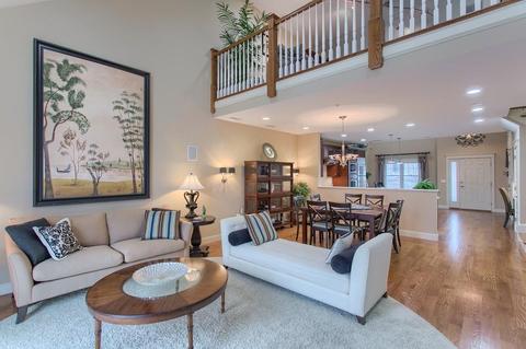 100 Kirkbride Dr #245, Danvers, MA 01923 photo 3